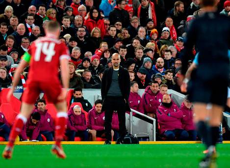 Guardiola et la ville secoués par l'assaut de la piscine frénétique