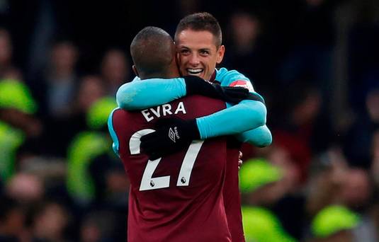 Le super sous Javier Hernandez sauve le point pour West Ham à Stamford Bridge