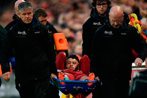 Alex Oxlade-Chamberlain fait face à une longue période de mises à l'écart alors que Jurgen Klopp publie une mise à jour sur sa blessure