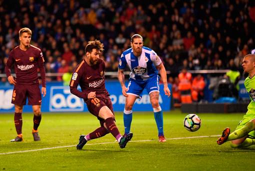 Messi hat-trick décroche le titre pour le Barça et relègue le Depor