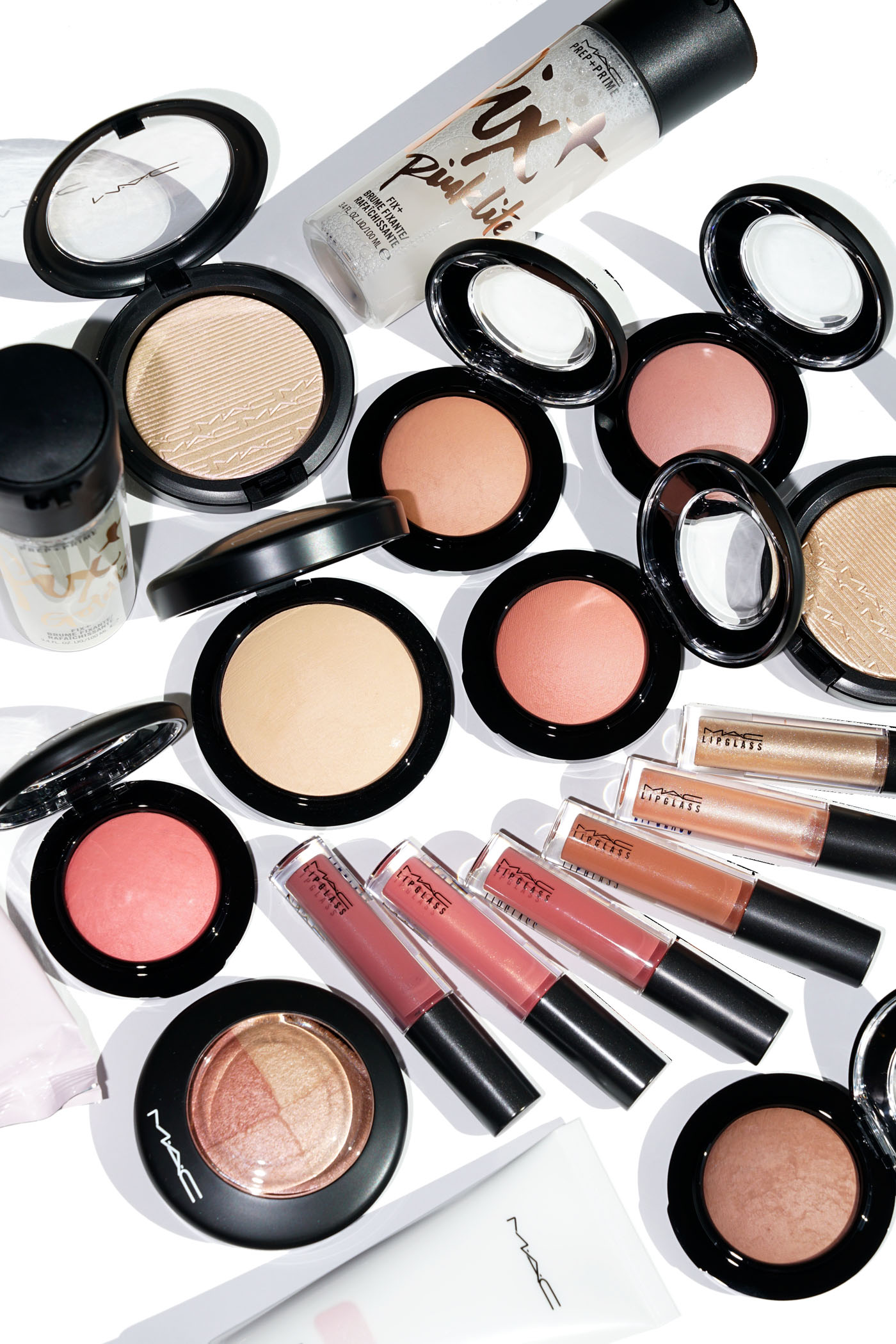  Collection MAC Roundup Strobe, Collection Mineralize, Lancement Galatic Glitter 
