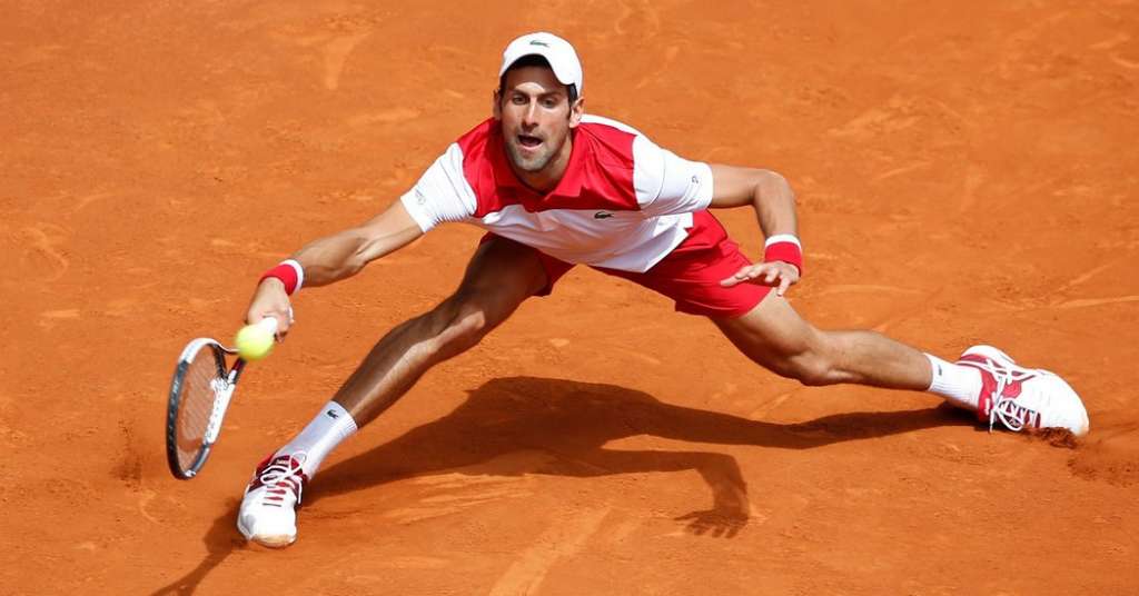 À l'Open de Madrid, Novak Djokovic frappe un autre barrage routier