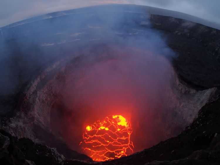  Le volcan Kilauea a commencé à éclater il y a huit jours 