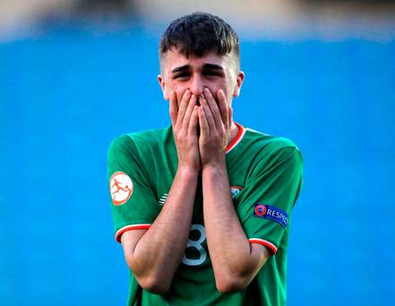 Larmes versé pour l'Irlande U-17 après l'agonie de la fin de pénalité choquante