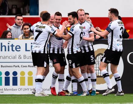 Le bilan de la ligue d'Irlande: Dundalk verra Waterford pour conserver sa première place