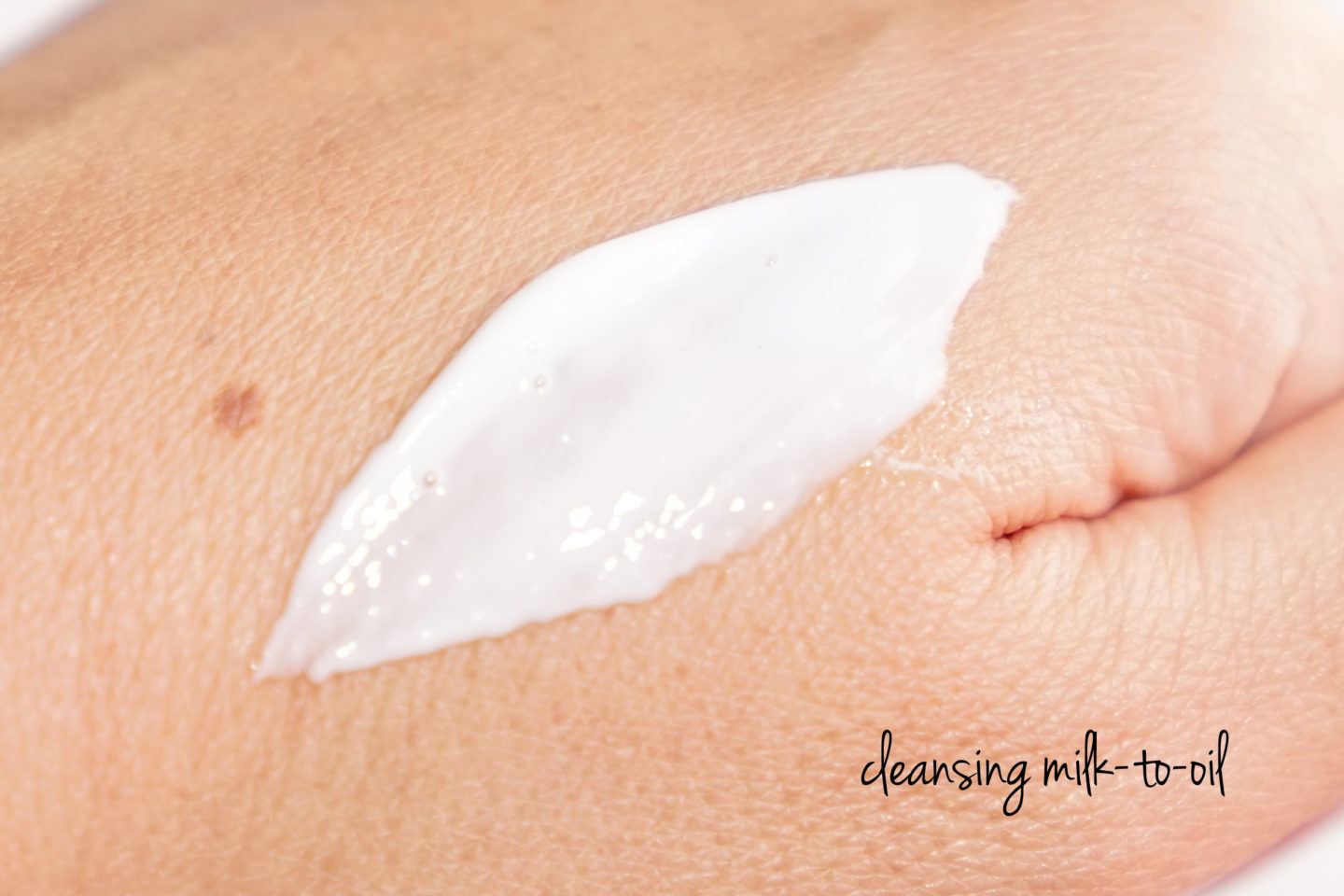  Chanel Cleansing Revue du lait à l'huile 