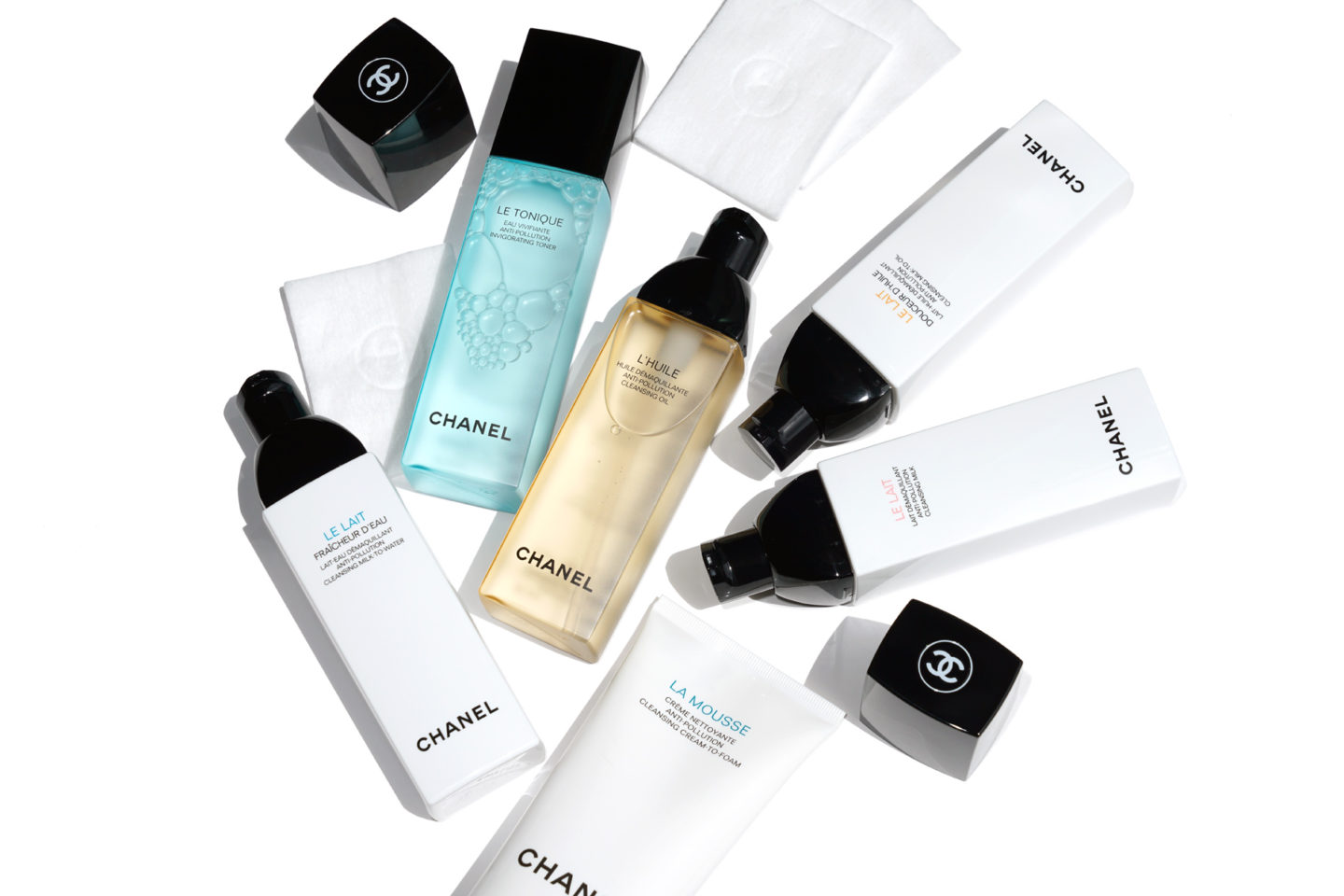  Examen de la collection de nettoyage Chanel "width =" 1080 "height =" 720 "srcset =" https://camaraderielimited.fr/wp-content/uploads/2018/05/Chanel-Skincare-New-Cleansers-CleansingOil-Toner-Review-1440x960.jpg 1440w, http://thebeautylookbook.com/ wp-content / uploads / 2018/05 / Chanel-Skincare-New-Nettoyants-NettoyantOil-Toner-Review-800x533.jpg 800w, http://thebeautylookbook.com/wp-content/uploads/2018/05/Chanel-Skincare -New-Cleansers-CleansingOil-Toner-Revue-100x67.jpg 100w, http://thebeautylookbook.com/wp-content/uploads/2018/05/Chanel-Skincare-New-Cleansers-CleansingOil-Toner-Review-1080x720. jpg 1080w "tailles =" (max-largeur: 1080px) 100vw, 1080px "données-jpibfi-post-excerpt =" Revue Chanel Cleansing Collection. Chanel vient de lancer six nouveaux produits de soins de la peau dans des nettoyants, une huile nettoyante pour le toner et le démaquillant. Chaque nettoyant est conçu pour différentes préférences de formule. "Data-jpibfi-post-url =" http://thebeautylookbook.com/2018/05/chanel-cleansing-collection-review.html "data-jpibfi-post-title =" Chanel Cleansing Collection examen "data-jpibfi-src =" https://camaraderielimited.fr/wp-content/uploads/2018/05/Chanel-Skincare-New-Cleansers-CleansingOil-Toner-Review-1440x960.jpg "/> </p>
<p style=