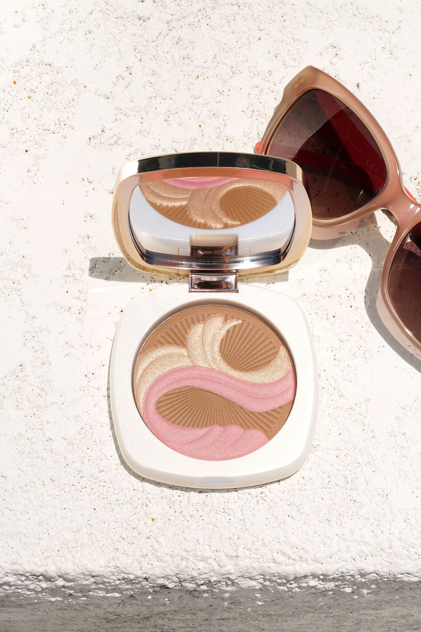  La Mer Bronzing Powder 2018 Revue + Échantillons via The Beauty Look Book 