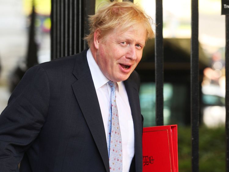  Boris Johnson arrive à Downing Street 