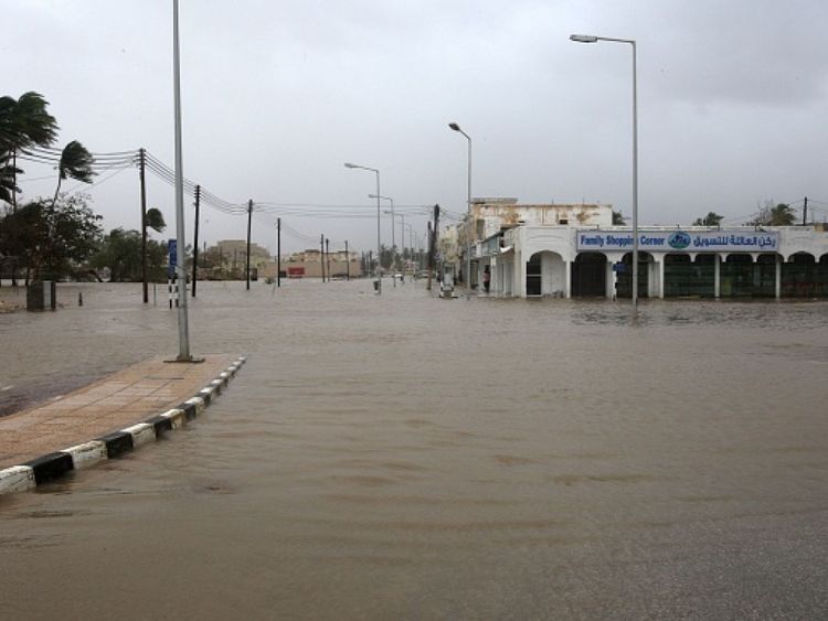  Salalah a eu en trois jours une valeur de trois ans de ses précipitations typiques. 