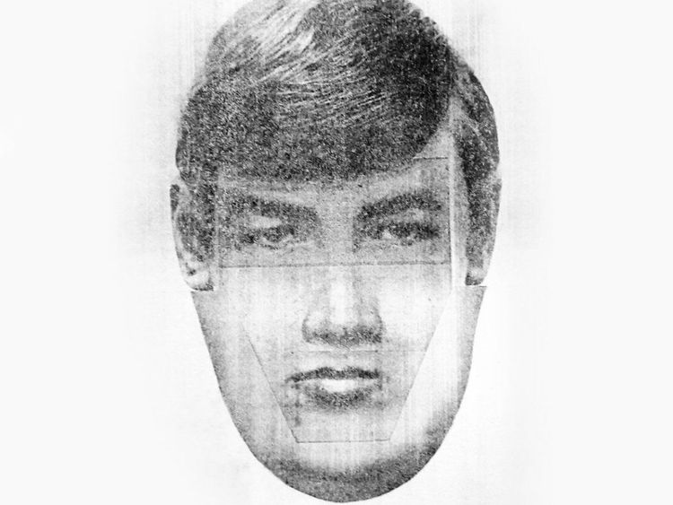  Un enquêteur veut retrouver un e-fit d'un homme 