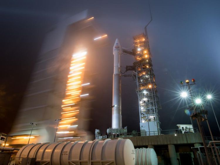  La tour de service mobile est retirée de la fusée ce matin. Pic: NASA 