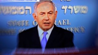 Benjamin Netanyahu "srcset =" https://e3.365dm.com/18/05/320x180/skynews-netanyahu -israel_4304393.jpg? 20180508231100 320w, https://e3.365dm.com/18/05/640x380/skynews-netanyahu-israel_4304393.jpg?20180508231100 640w, https://e3.365dm.com/18/05/736x414 /skynews-netanyahu-israel_4304393.jpg?20180508231100 736w, https://e3.365dm.com/18/05/992x558/skynews-netanyahu-israel_4304393.jpg?20180508231100 992w, https://e3.365dm.com/18 /05/1096x616/skynews-netanyahu-israel_4304393.jpg?20180508231100 1096w, https://e3.365dm.com/18/05/1600x900/skynews-netanyahu-israel_4304393.jpg?20180508231100 1600w, https: //e3.365dm .com / 18/0 5 / 1920x1080 / skynews-netanyahu-israel_4304393.jpg? 20180508231100 1920w, https://e3.365dm.com/18/05/2048x1152/skynews-netanyahu-israel_4304393.jpg?20180508231100 2048w "tailles =" (min-largeur: 900px) 992px, 100vw 
