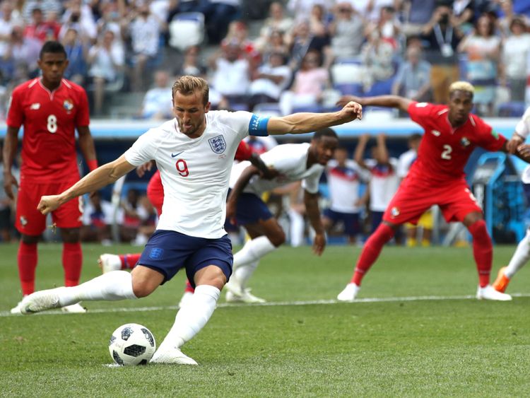 Kane marque la deuxième place de l'Angleterre et son premier