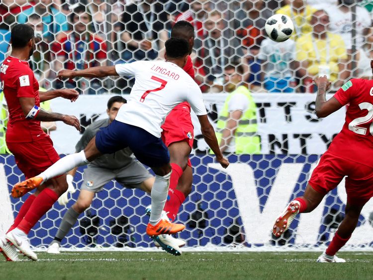 L'Angleterre fait trois buts alors que Lingard renoue avec une frappe dans le coin du but du Panama