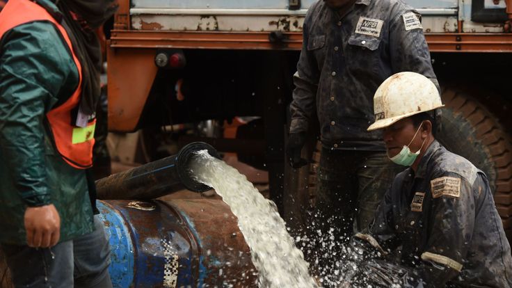 De fortes pluies ont provoqué des inondations dans les tunnels du complexe