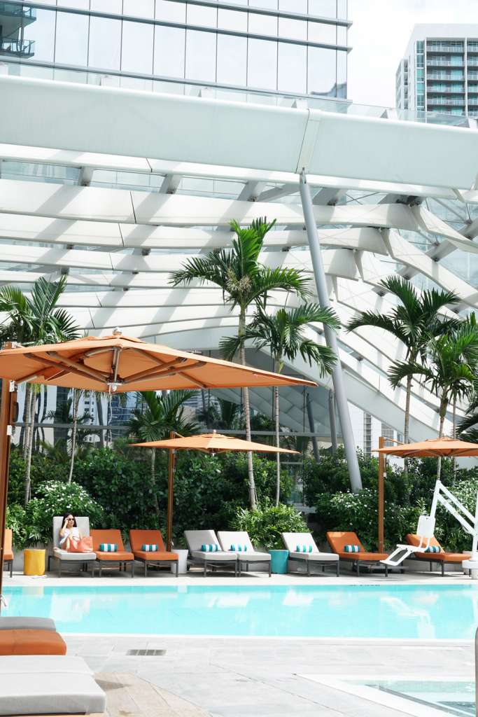 Summer Miami Escapade | Le livre de beauté