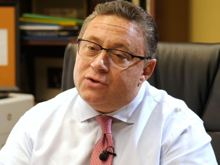 L'avocat Andrew Miltenberg dit qu'il est dangereux d'être un jeune homme sur le campus.