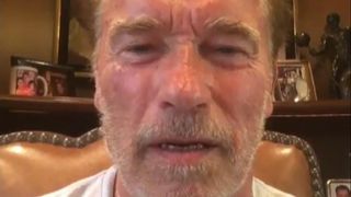 Arnold Schwarzenegger s'en prend à Donald Trump après que le président a rencontré Vladimir Poutine