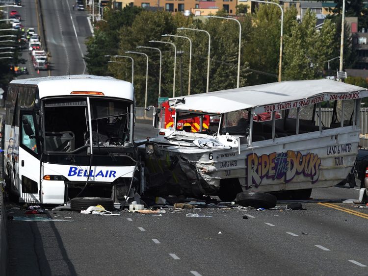 Cinq personnes sont mortes dans un accident de bateau de canard à Seattle en 2015