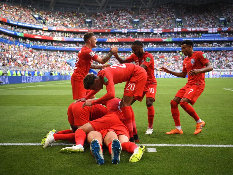 L'Angleterre célèbre son premier but