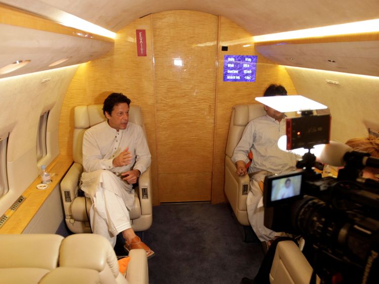 Imran Khan a frappé les partisans de M. Sharif