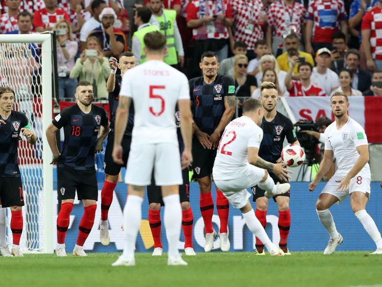 Kieran Trippier marque pour l'Angleterre.