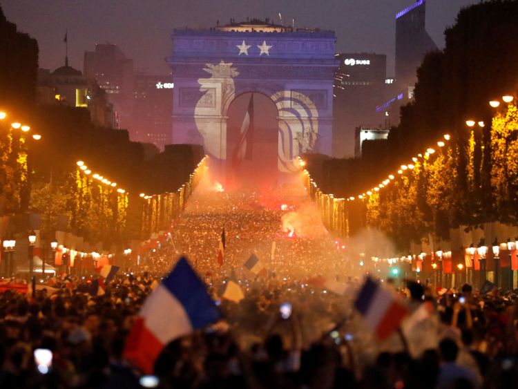 La France célèbre la victoire en Coupe du monde