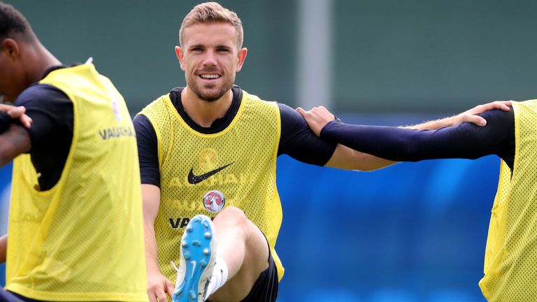 Jordan Henderson sera évalué avant la demi-finale de mercredi contre la Croatie