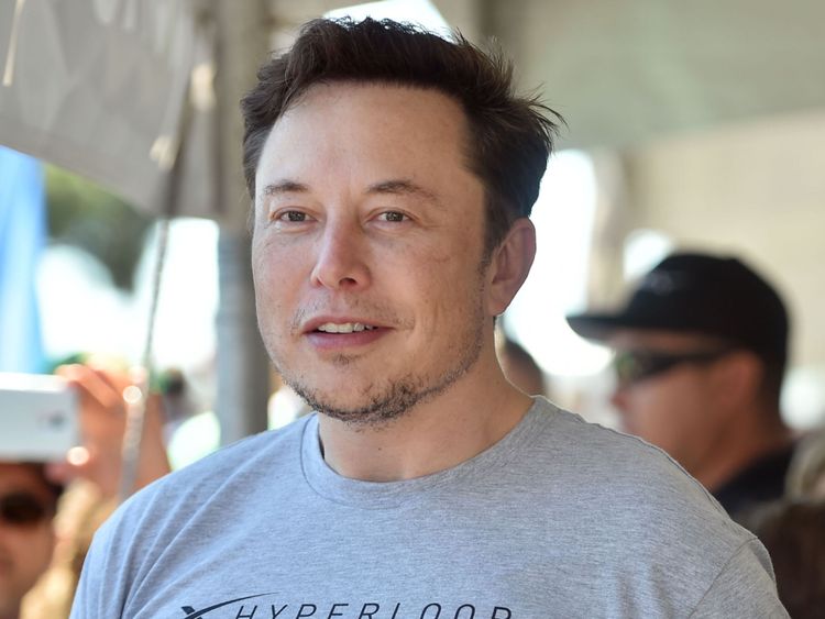 Elon Musk est poursuivi par deux actionnaires de Tesla