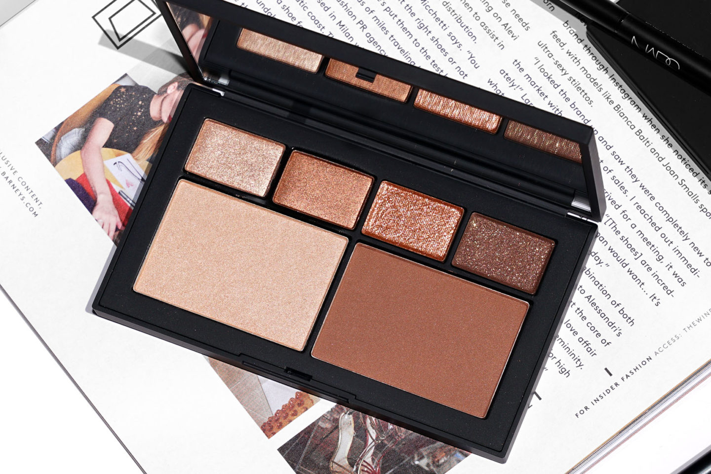 NARS Atomic Blonde Eye + Revue de la joue | Le livre de beauté