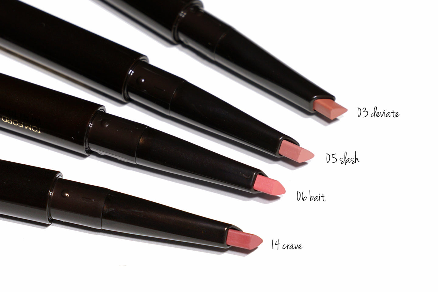 Tom Ford Lip Sculptor Review Deviate, Slash, Bait et Crave | Le livre de beauté