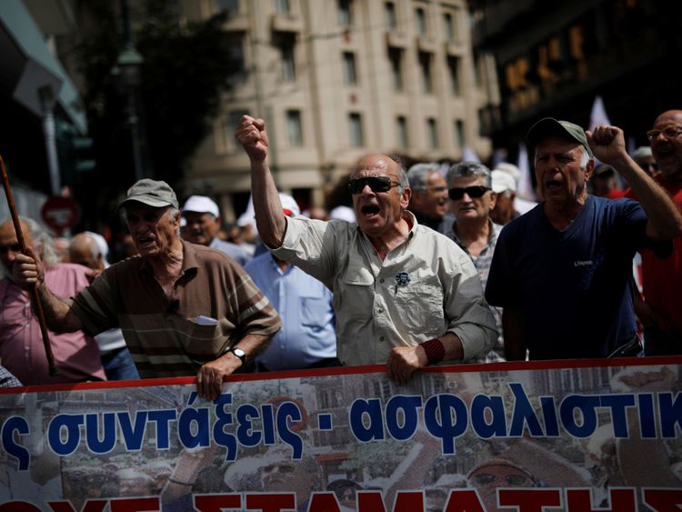 Une manifestation à Athènes en mai contre les réformes prévues des retraites