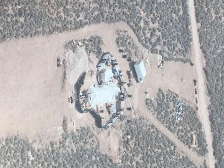 Le complexe d’Amalia, au Nouveau-Mexique, où les enfants ont été retrouvés. Pic; Shérif du comté de Taos