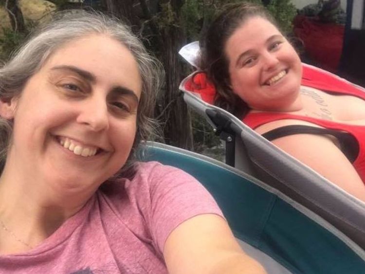 Kimberly et son épouse Patricia O'Neill ont enduré quatre années de luttes de fertilité