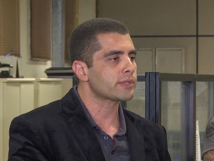 Dr Furtado dit qu'il est innocent après son arrestation