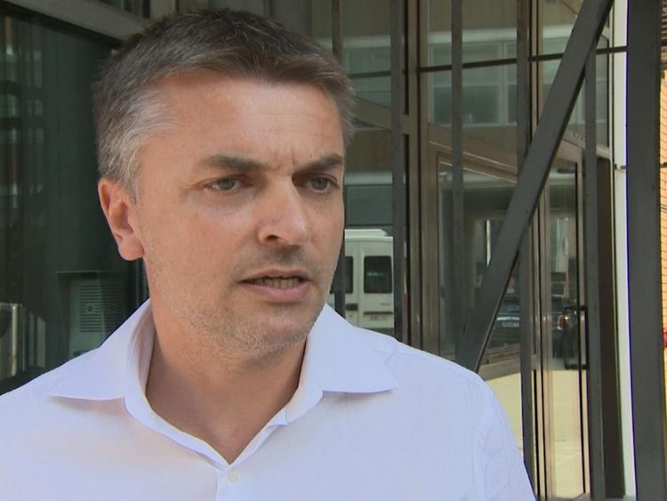 Eduardo Rixi dit comprendre pourquoi certaines familles évitent les funérailles nationales