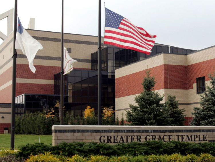 Les funérailles du chanteur auront lieu au Greater Grace Temple à Detroit, au Michigan.