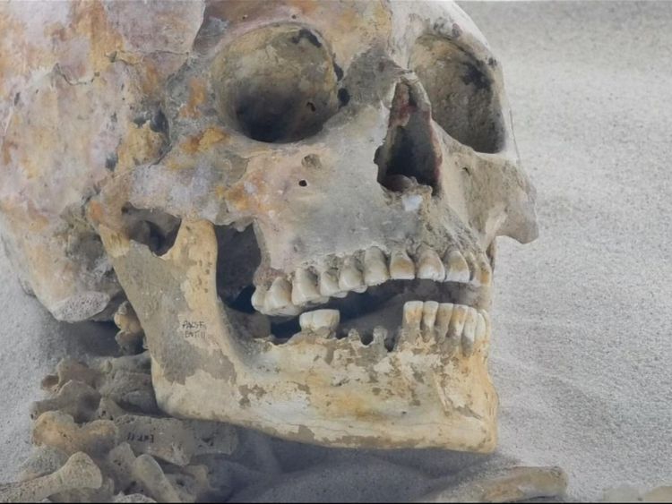 Les archéologues mexicains trouvent que les plus vieux restes mayas sont dans la grotte. Pic: INAH