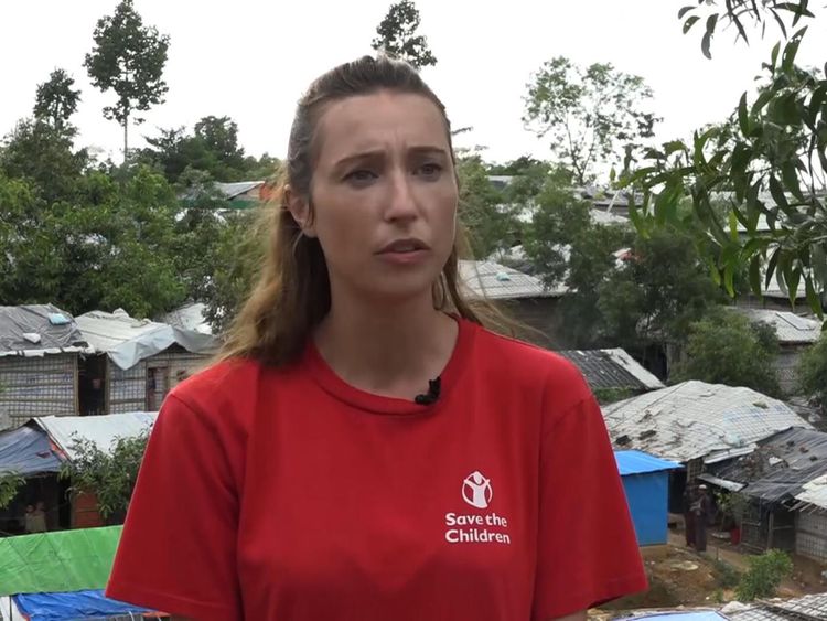 Daphnee Cook, de Save the Children, a déclaré: «Les enfants sont très vulnérables aux glissements de terrain et se perdent.