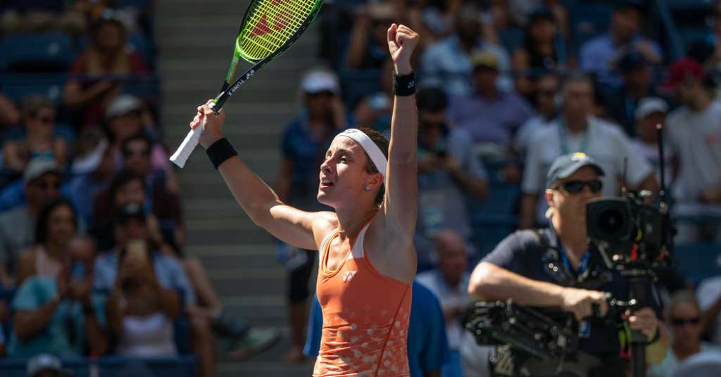 Les éléments et son adversaire obtiennent le meilleur de Sloane Stephens