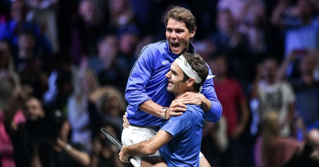 Sur le tennis: Federer fait sortir un bébé
