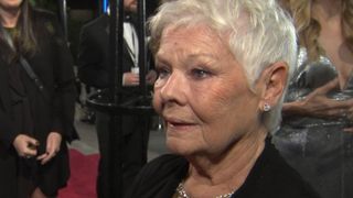Dame Judi Dench à la première de Meurtre sur l'Orient Express à Londres "srcset =" https://e3.365dm.com/17/11/320x180/skynews-dame-judi-dench-weinstein_4145463.jpg?20171102192721 320w, https : //e3.365dm.com/17/11/640x380/skynews-dame-judi-dench-weinstein_4145463.jpg? 20171102192721 640w, https://e3.365dm.com/17/11/736x414/skynews-dame- judi-dench-weinstein_4145463.jpg? 20171102192721 736w, https://e3.365dm.com/17/11/992x558/skynews-dame-judi-dench-weinstein_4145463.jpg?20171102192721 992w, https: //e3.365dm. com / 17/11 / 1096x616 / skynews-dame-judi-dench-weinstein_4145463.jpg? 20171102192721 1096w, https://e3.365dm.com/17/11/1600x900/skynews-dame-judi-dench-weinstein_4145463.jpg ? 20171102192721 1600w, https://e3.365dm.com/17/11/1920x1080/skynews-dame-judi-dench-weinstein_4145463.jpg?20171102192721 1920w, https://e3.365dm.com/17/11/2048x1152 /skynews-dame-judi-dench-weinstein_4145463.jpg?20171102192721 2048w "size =" (min-width: 900px) 992px, 100vw