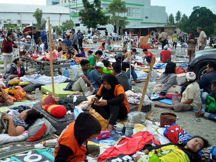 Des centaines de victimes du tsunami