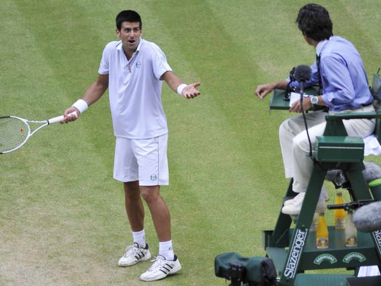 Novak Djokovic et Carlos Ramos