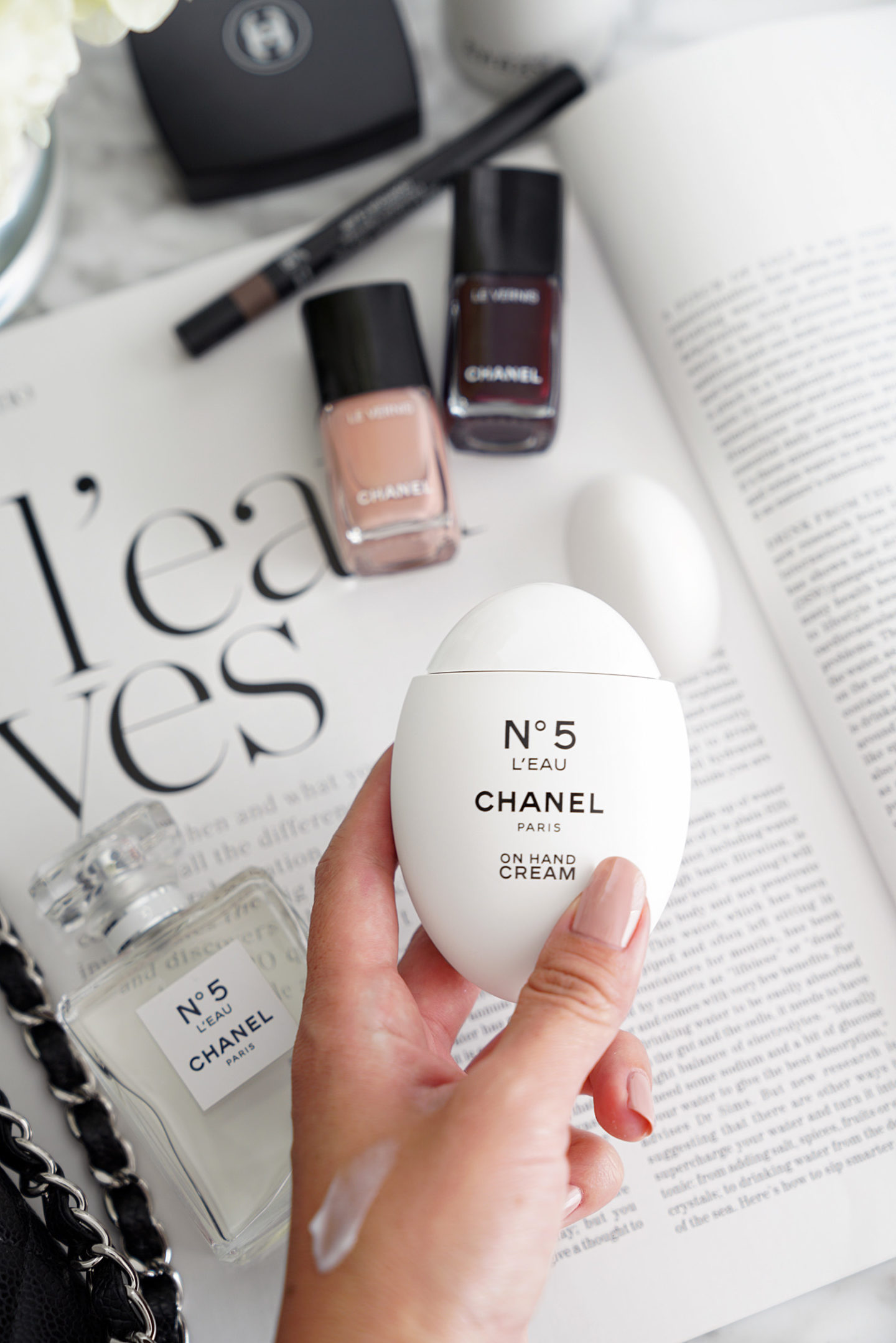 Chronique de la crème Chanel No 5 L'Eau On Hand