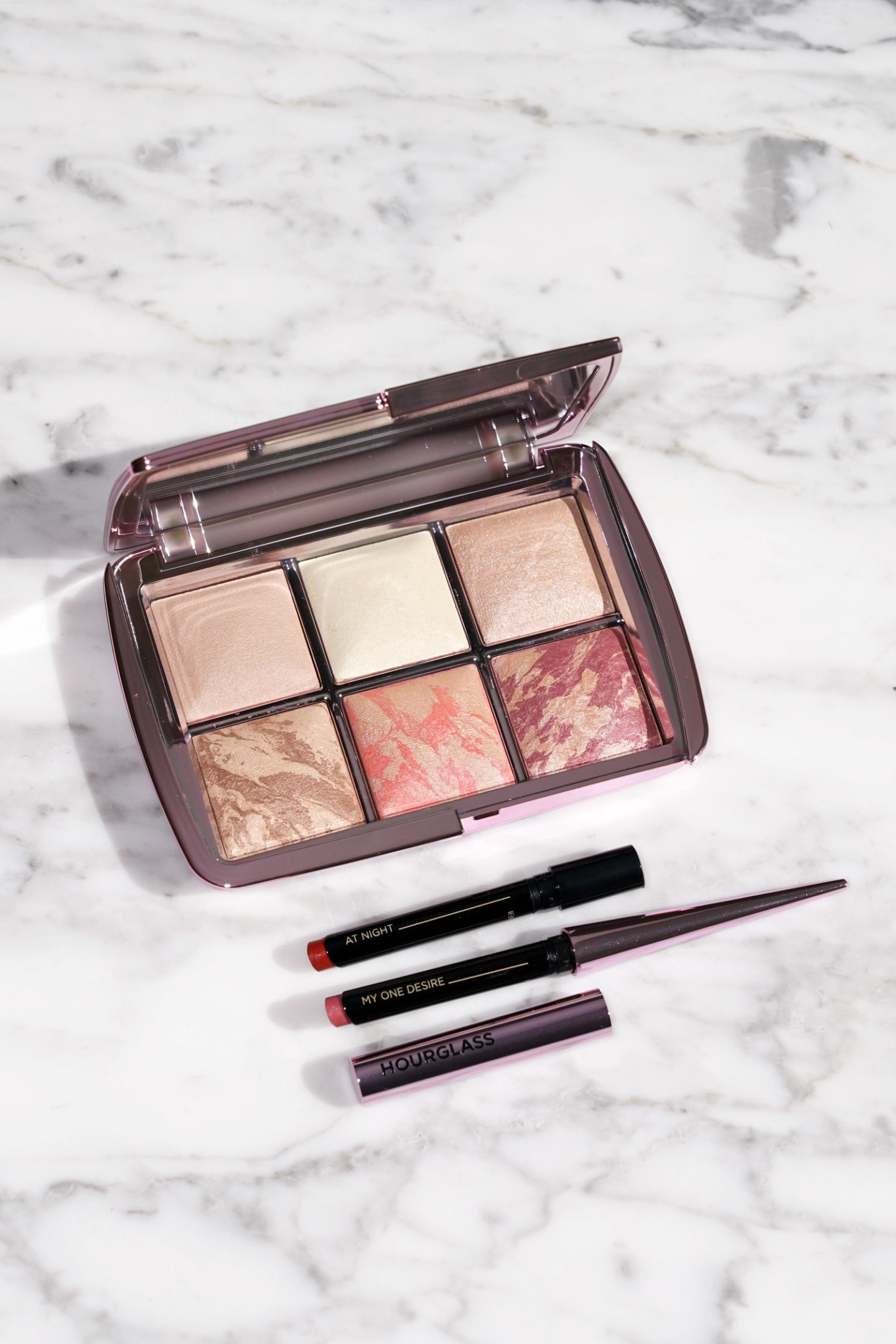 Sablier Ambient Lighting Edit Palette Vol 4 et Confession Duo Lipstick Duo Review + Swatches