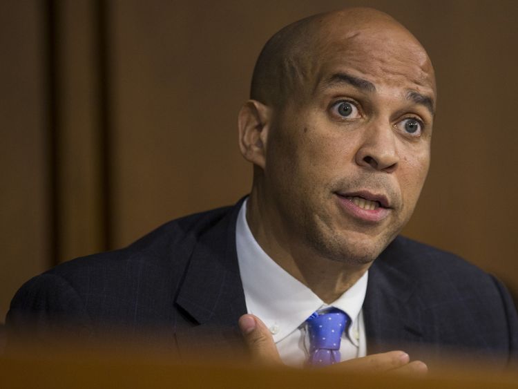   Le sénateur démocrate Cory Booker a reçu un paquet suspect
