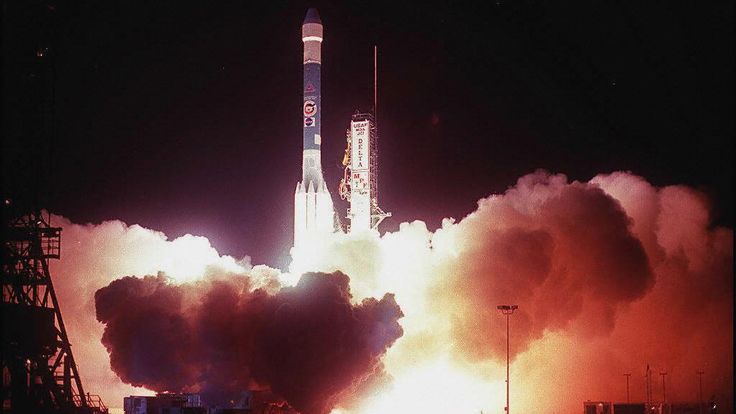 Delta II - vu ici portant la sonde spatiale Mars Pathfinder - est l'un des systèmes de lancement les plus réussis de l'histoire
