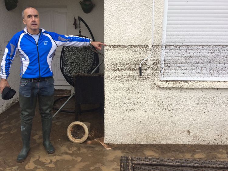 Les eaux de crue ont atteint le premier étage de certaines maisons
